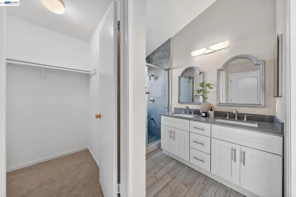 914 Arrowtail Terrace Fremont CA 94536