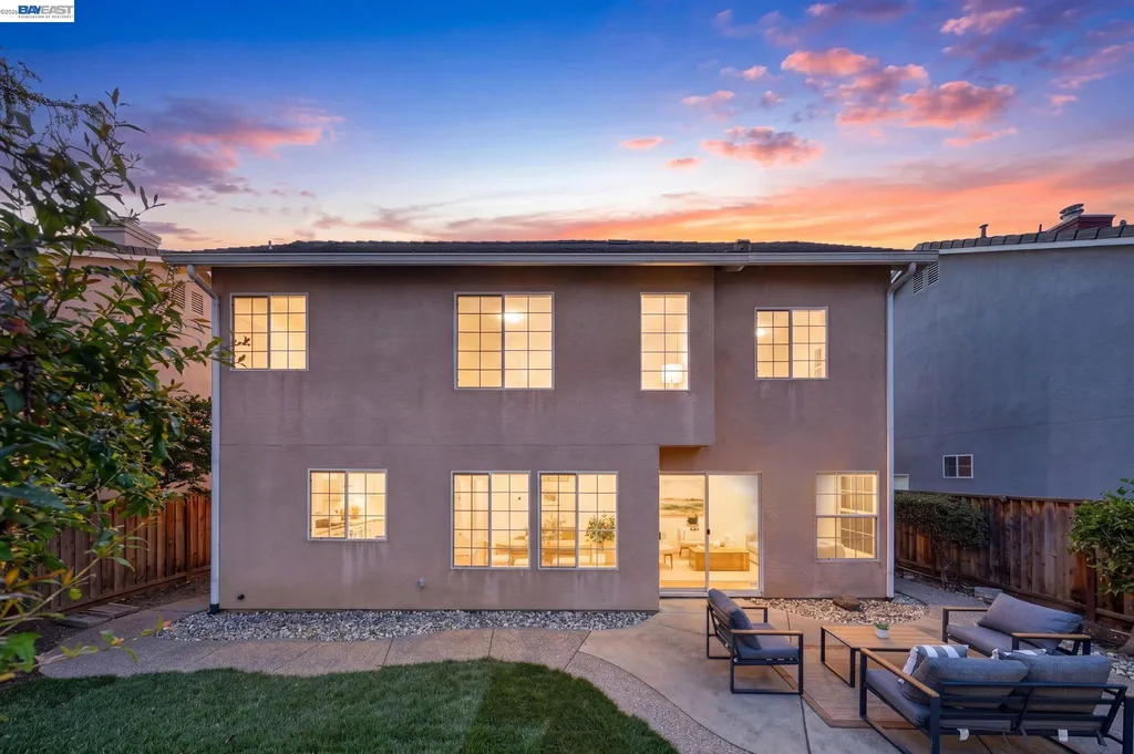 914 Arrowtail Terrace Fremont CA 94536