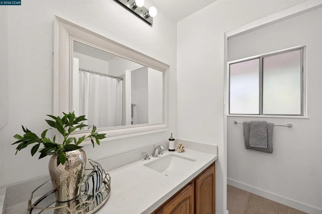 5491 Roundtree Drive Concord CA 94521