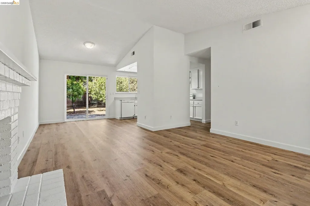 4070 Royal Links Circle Antioch CA 94509