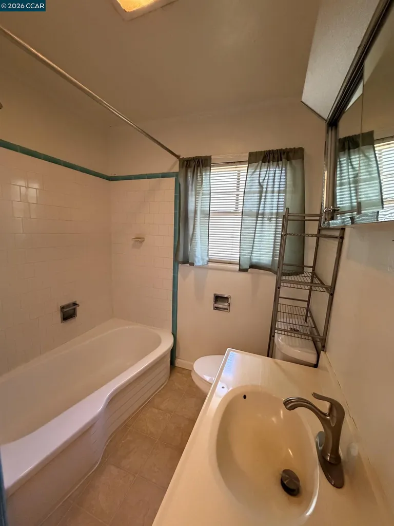 2344 Scenic Avenue Martinez CA 94553