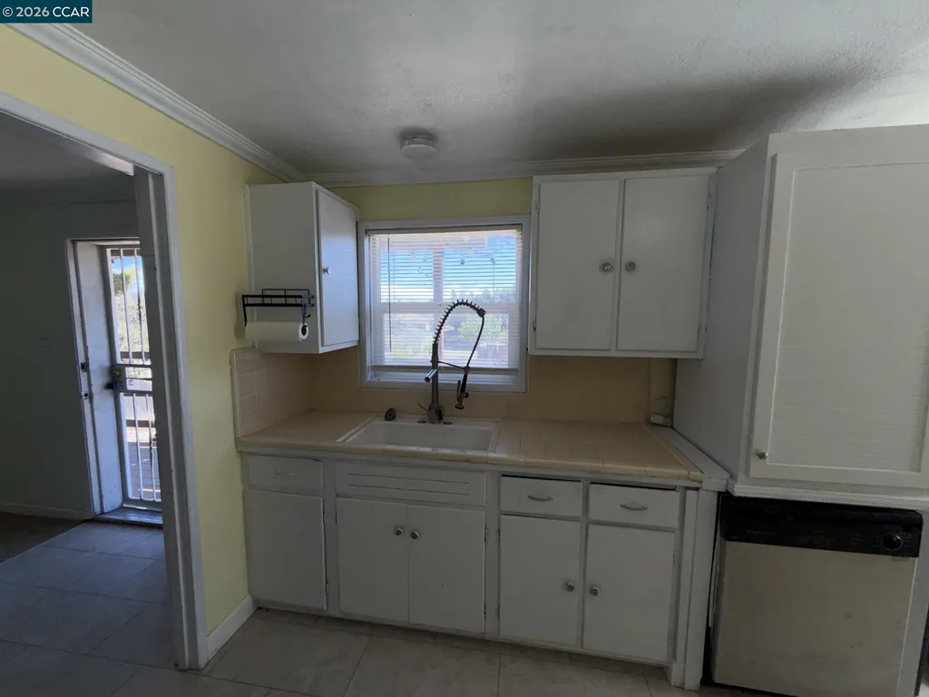 2344 Scenic Avenue Martinez CA 94553