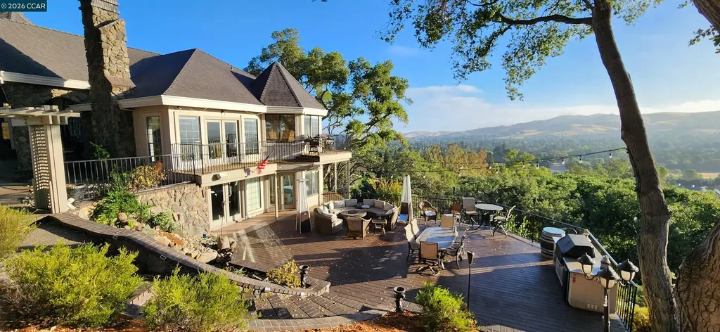 715 Castle Rock Road Walnut Creek CA 94598