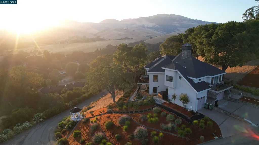 715 Castle Rock Road Walnut Creek CA 94598