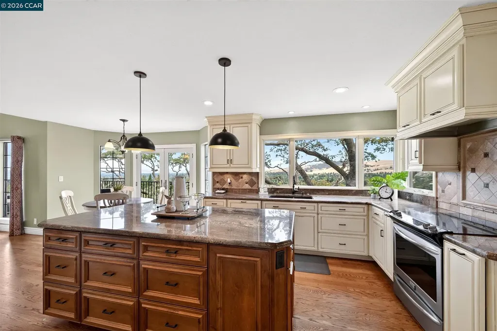 715 Castle Rock Road Walnut Creek CA 94598