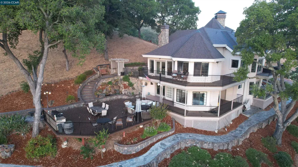 715 Castle Rock Road Walnut Creek CA 94598