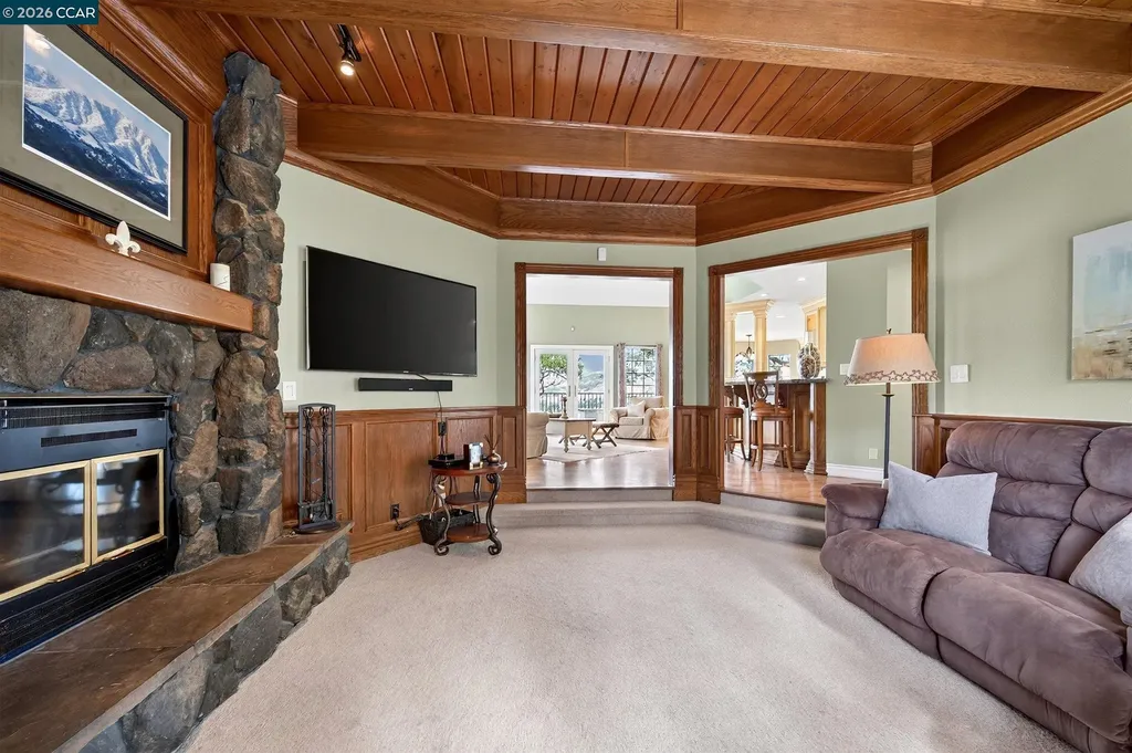 715 Castle Rock Road Walnut Creek CA 94598