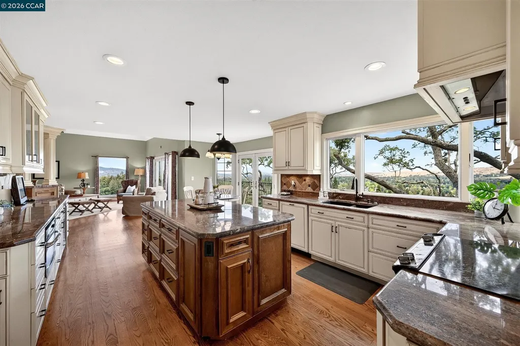 715 Castle Rock Road Walnut Creek CA 94598