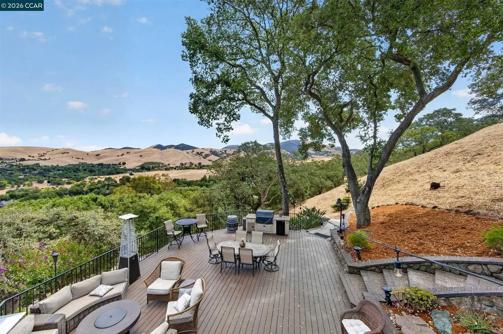715 Castle Rock Road Walnut Creek CA 94598
