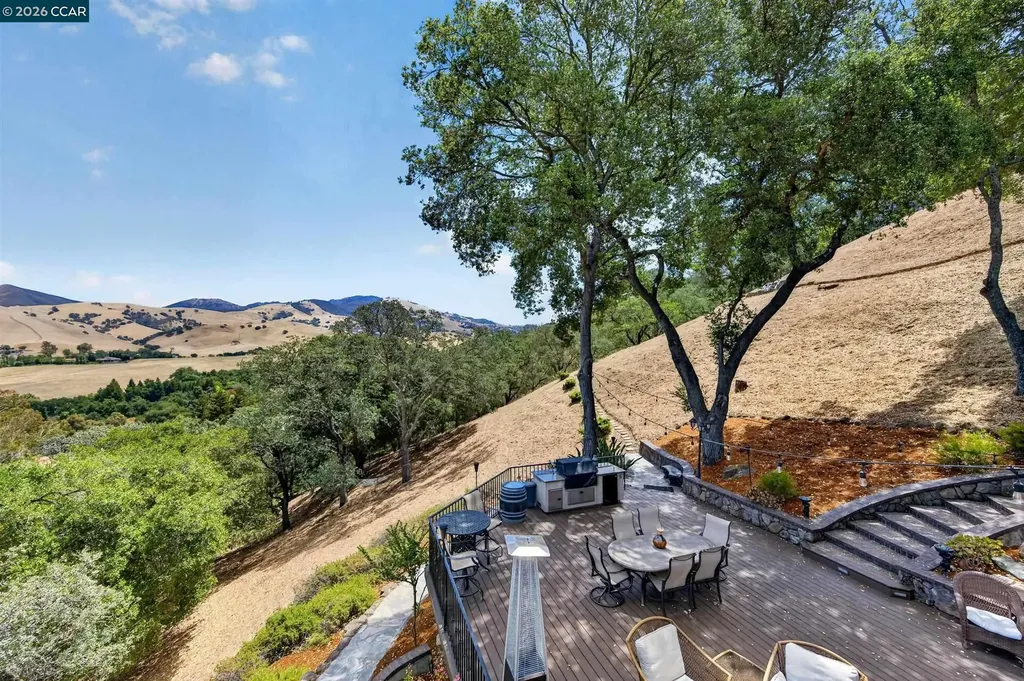 715 Castle Rock Road Walnut Creek CA 94598