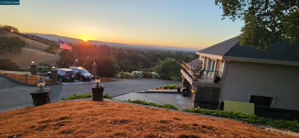715 Castle Rock Road Walnut Creek CA 94598