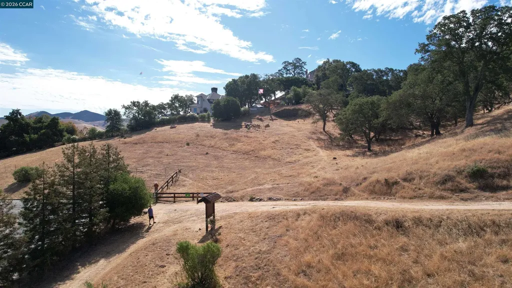 715 Castle Rock Road Walnut Creek CA 94598