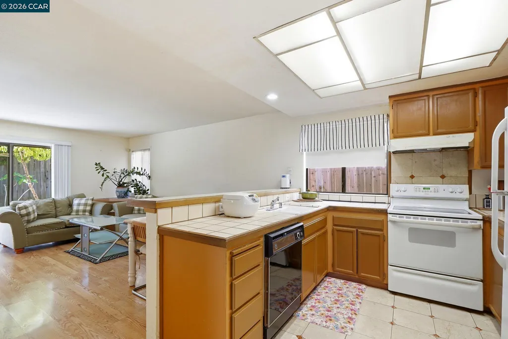 1032 Burnham Drive Pittsburg CA 94565