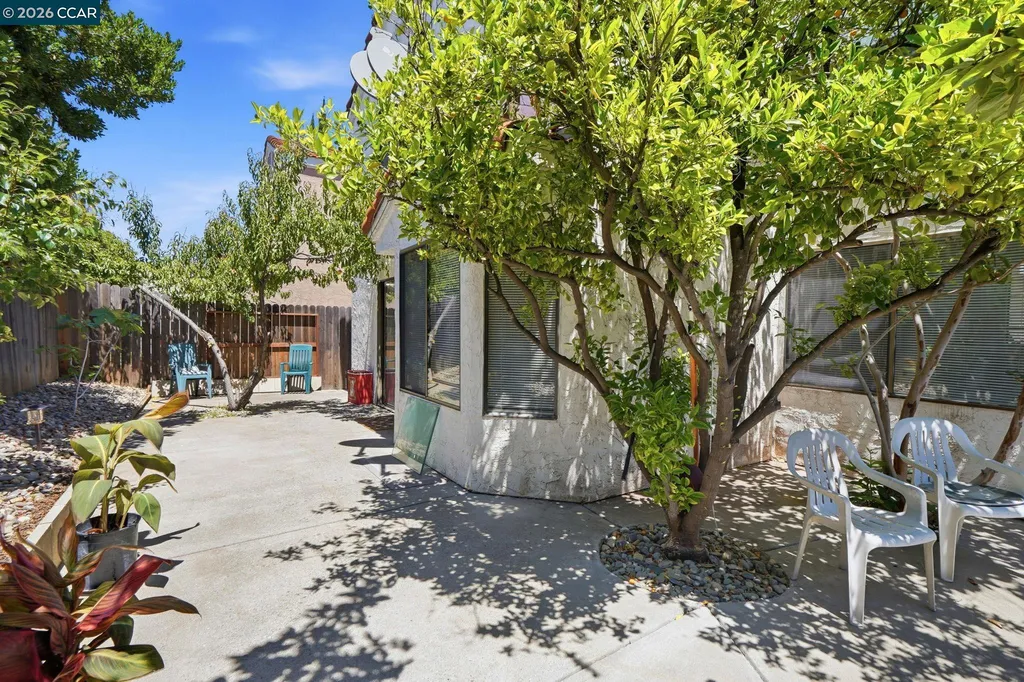 1032 Burnham Drive Pittsburg CA 94565