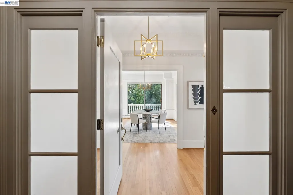 200 Lakeside Drive Oakland CA 94612