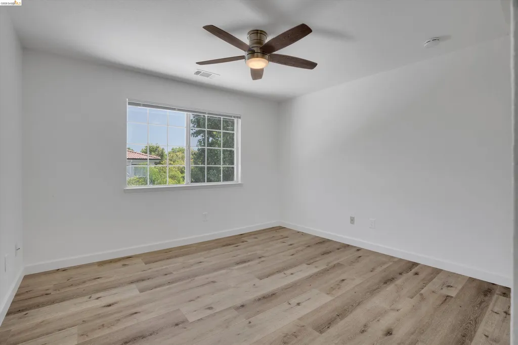 805 Devonshire Loop Brentwood CA 94513