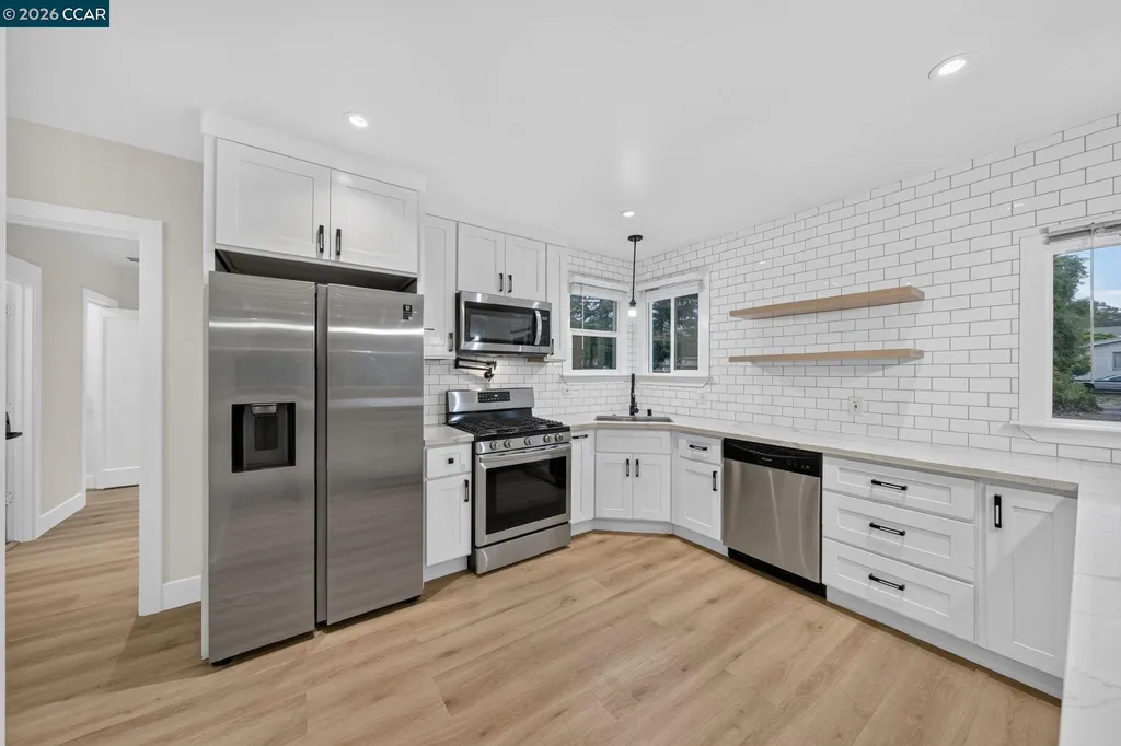 2075 83rd Avenue Oakland CA 94621
