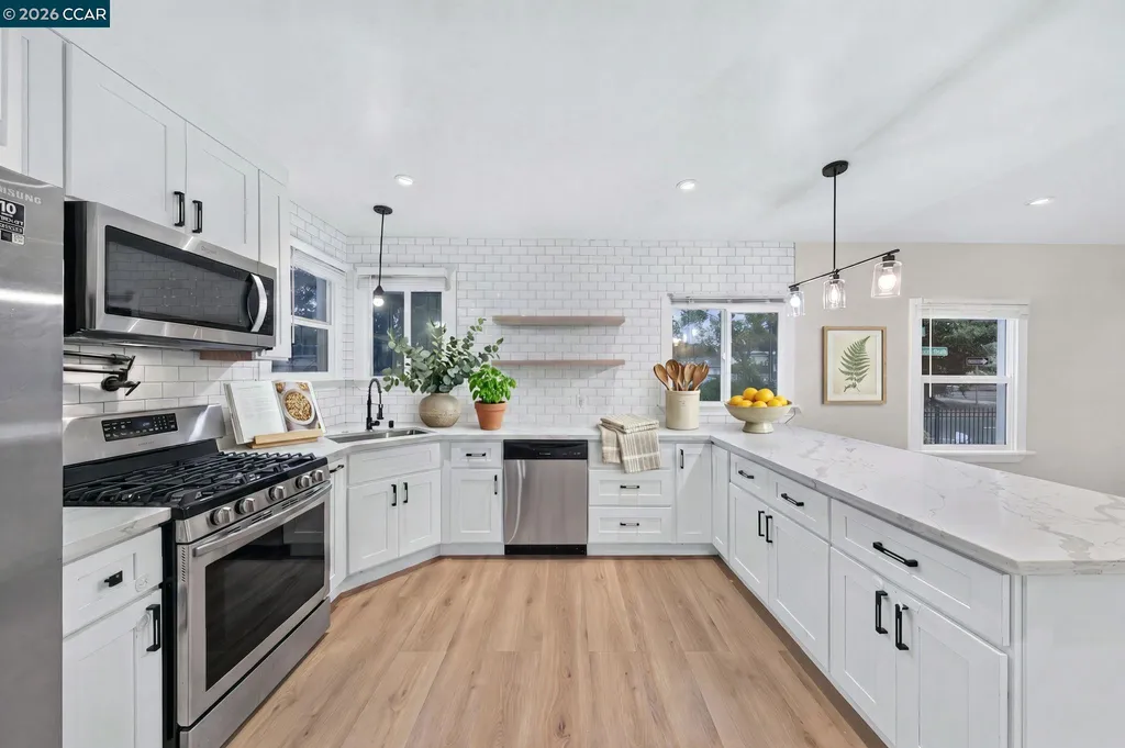 2075 83rd Avenue Oakland CA 94621
