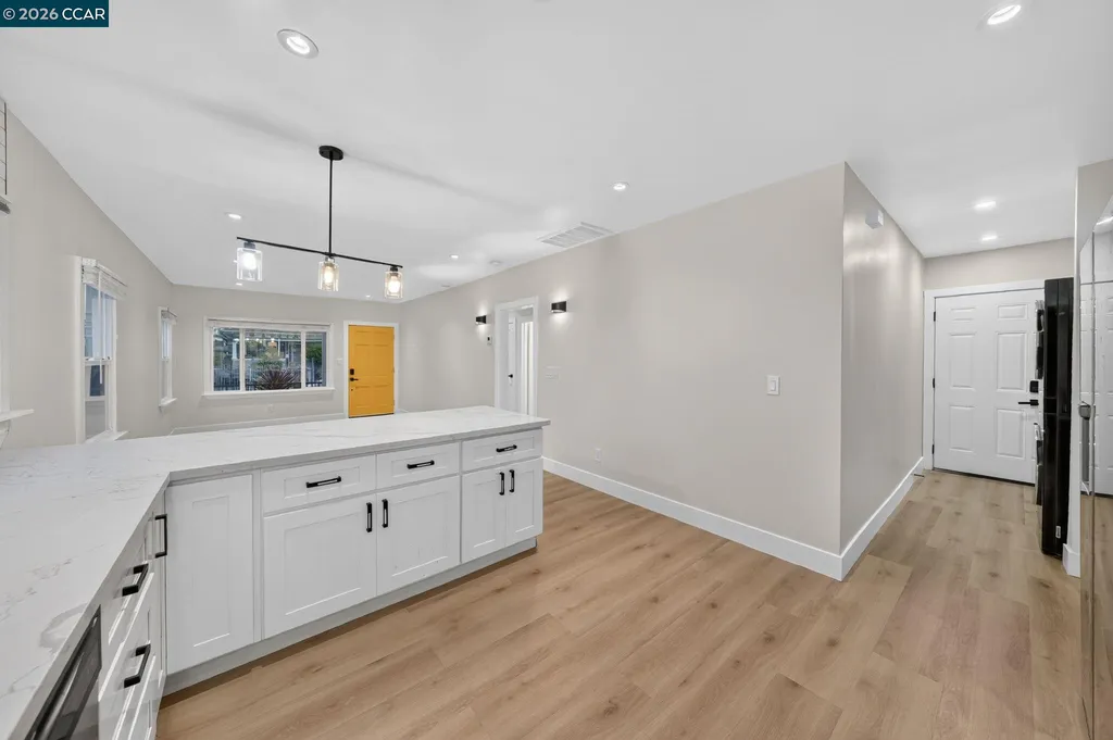 2075 83rd Avenue Oakland CA 94621