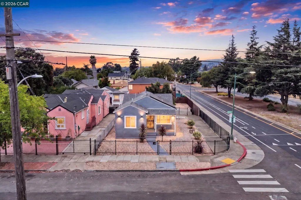 2075 83rd Avenue Oakland CA 94621
