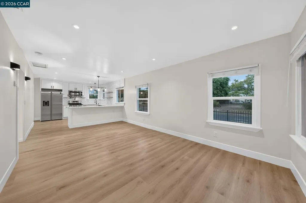 2075 83rd Avenue Oakland CA 94621