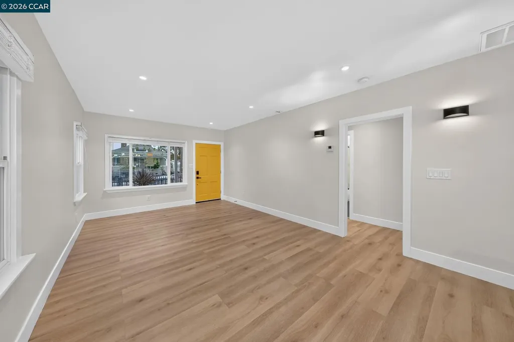2075 83rd Avenue Oakland CA 94621