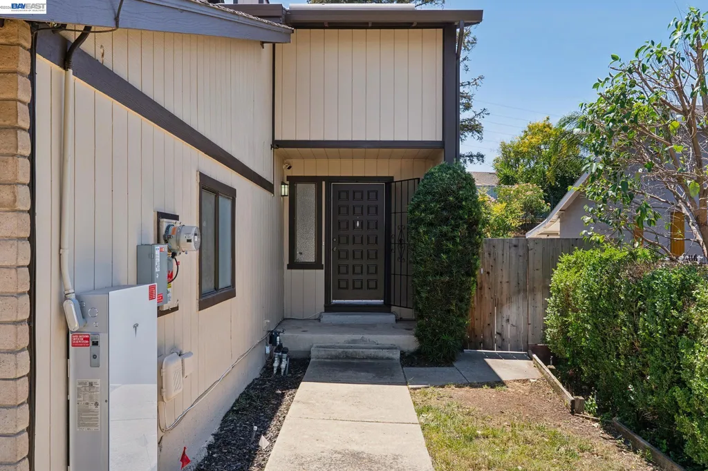 1200 Shaddick Drive Antioch CA 94509
