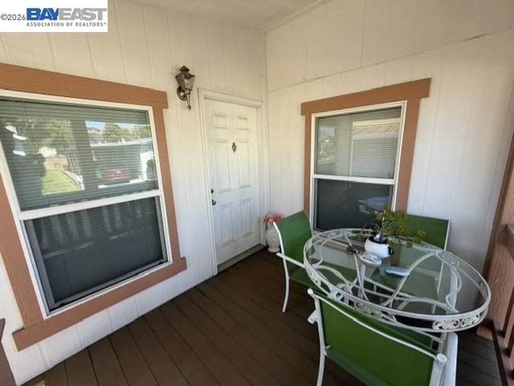 29231 Whalebone Way Hayward CA 94544