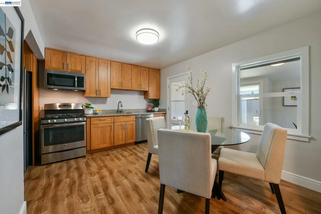 200 Cypress Street Alameda CA 94501