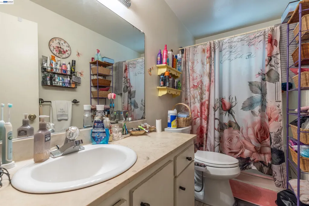 5252 Norma Way Livermore CA 94550