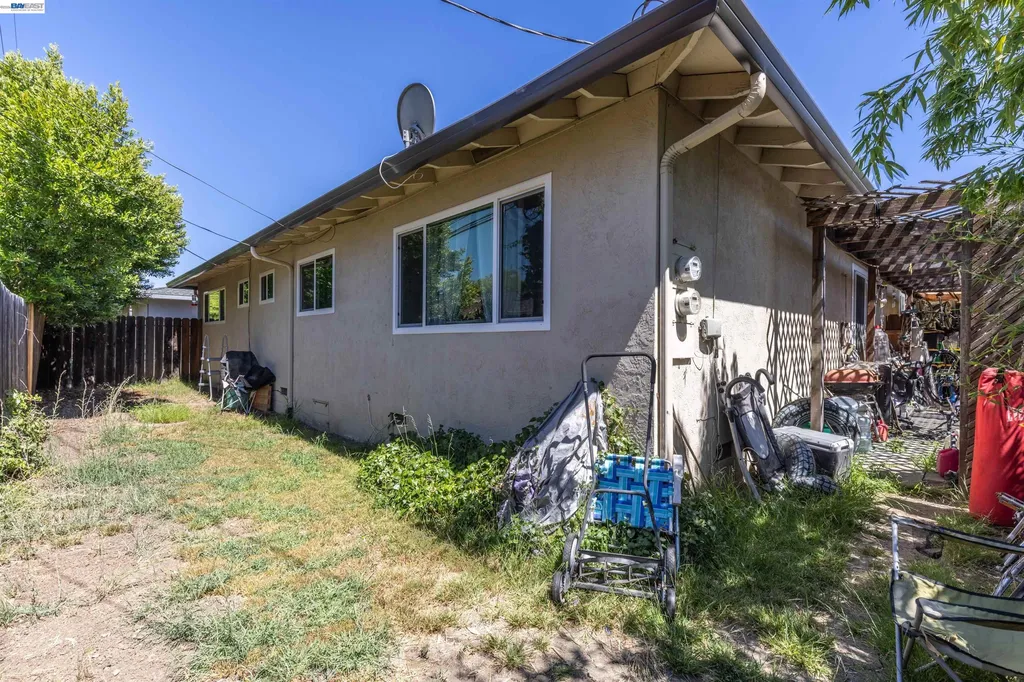 5252 Norma Way Livermore CA 94550