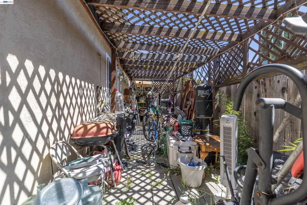 5252 Norma Way Livermore CA 94550