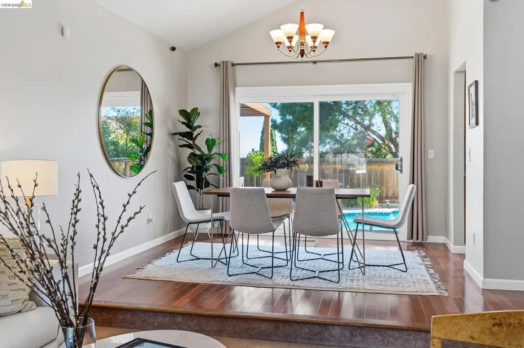 2137 Pheasant Drive Hercules CA 94547