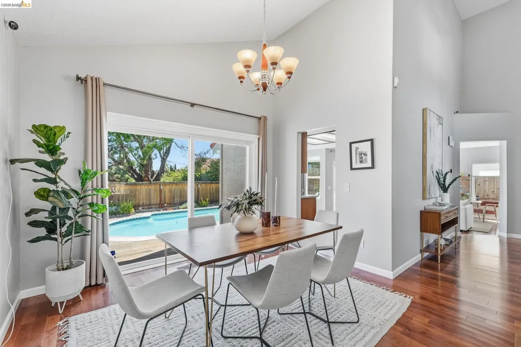 2137 Pheasant Drive Hercules CA 94547