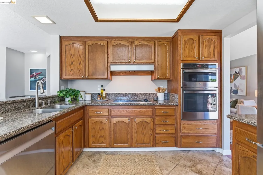 2137 Pheasant Drive Hercules CA 94547
