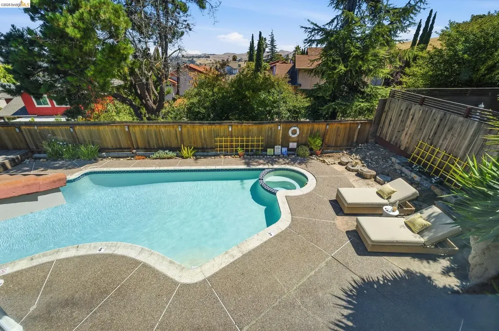 2137 Pheasant Drive Hercules CA 94547