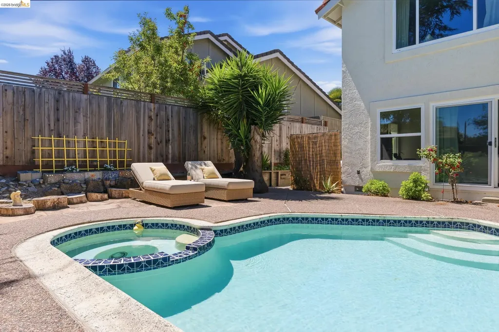 2137 Pheasant Drive Hercules CA 94547