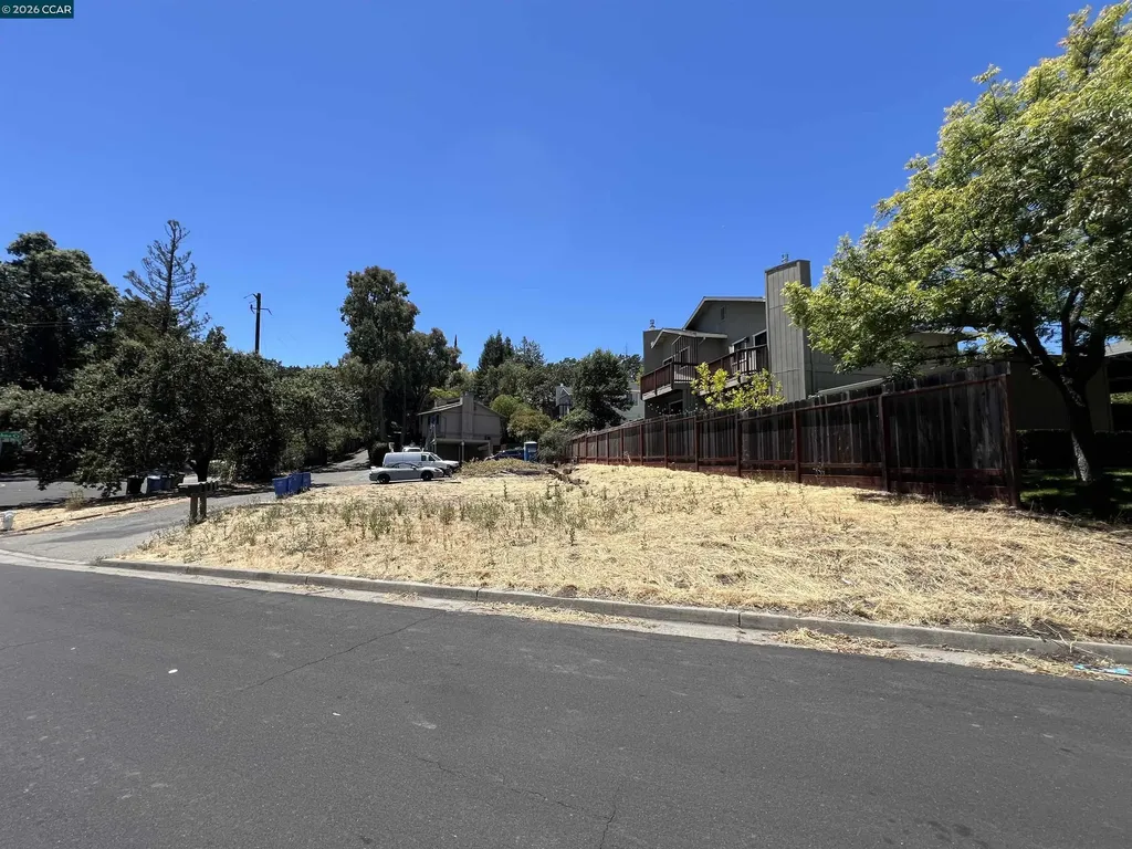 2109 Overlook Drive Walnut Creek CA 94597