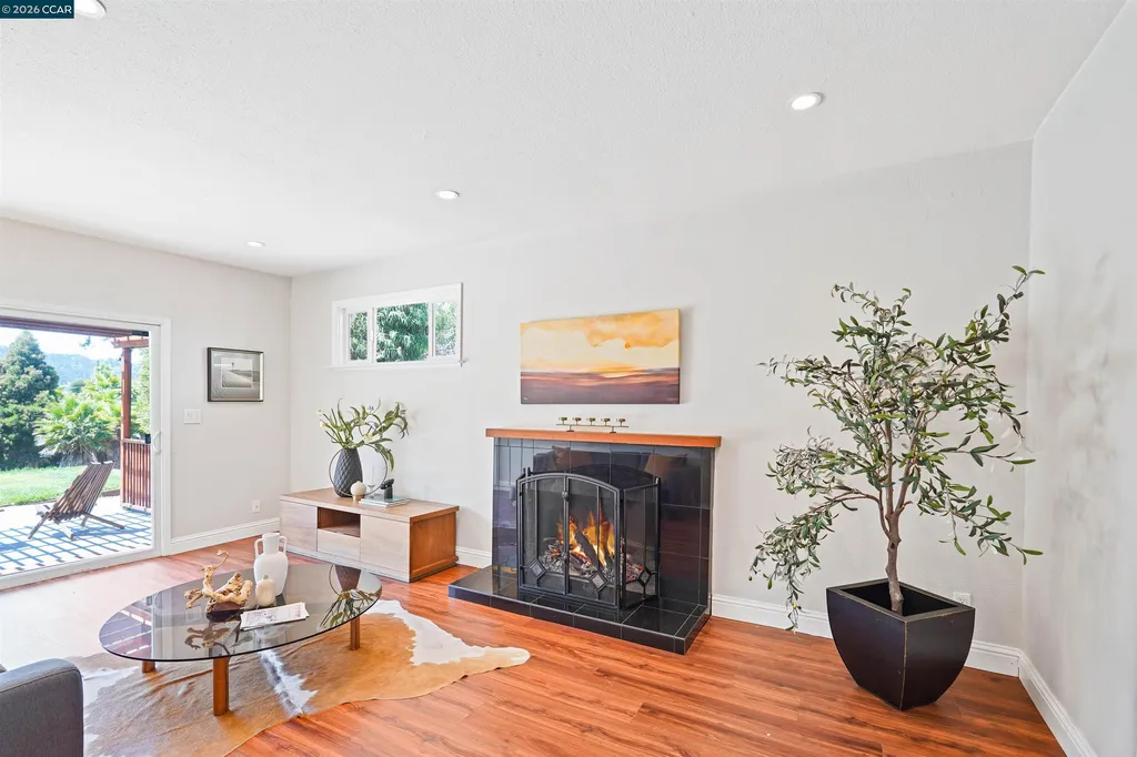 4324 Fran Way Richmond CA 94803