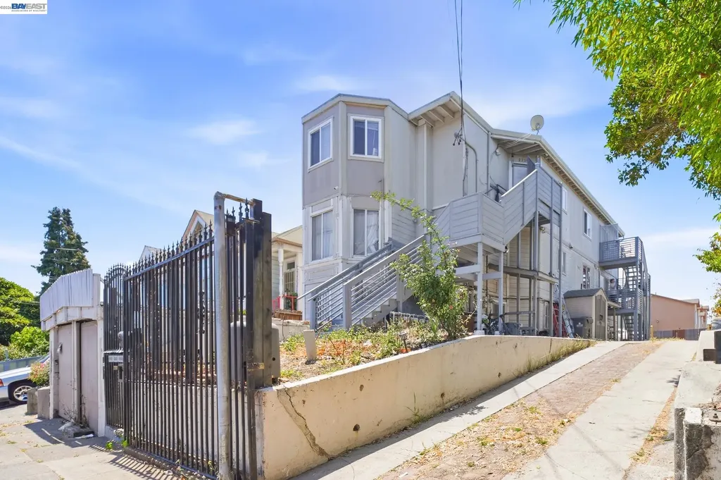 2223 23rd Street Oakland CA 94606