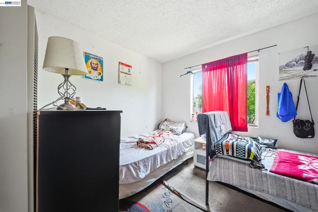 2223 23rd Street Oakland CA 94606