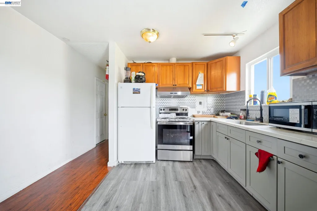 2223 23rd Street Oakland CA 94606