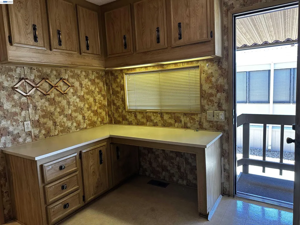 29258 Whalebone Way Hayward CA 94544
