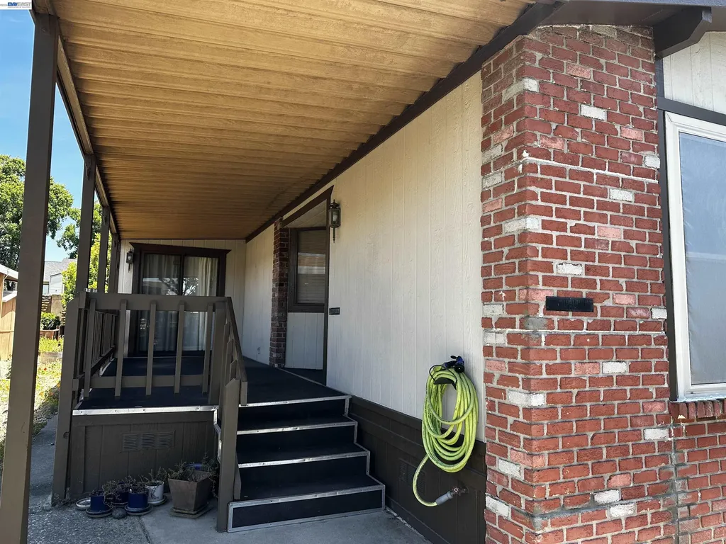 29258 Whalebone Way Hayward CA 94544