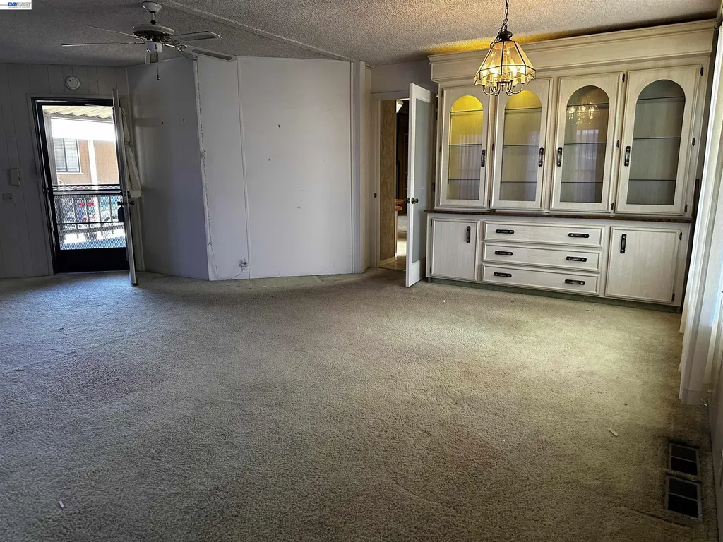 29258 Whalebone Way Hayward CA 94544