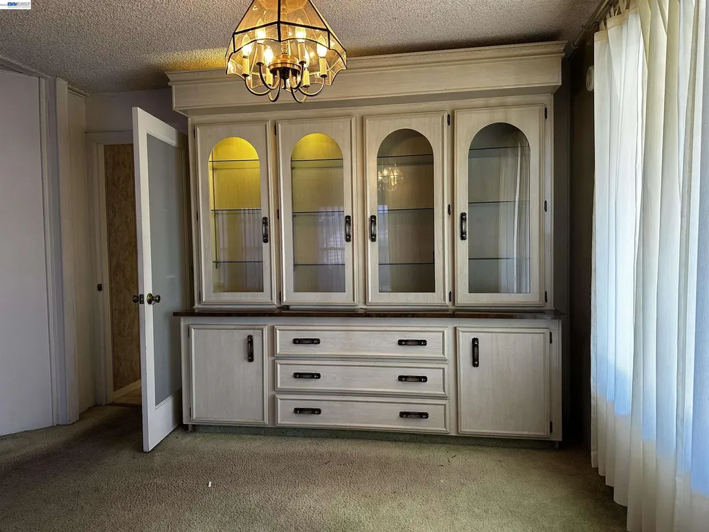 29258 Whalebone Way Hayward CA 94544