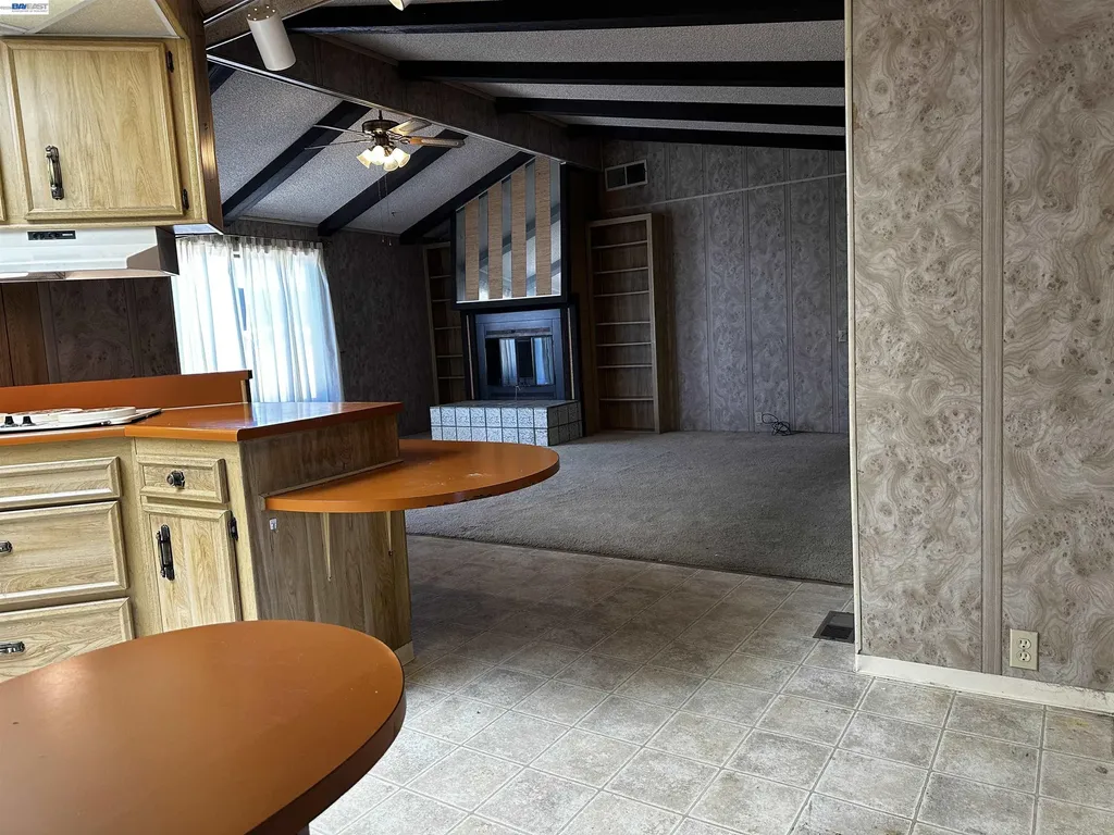 29258 Whalebone Way Hayward CA 94544