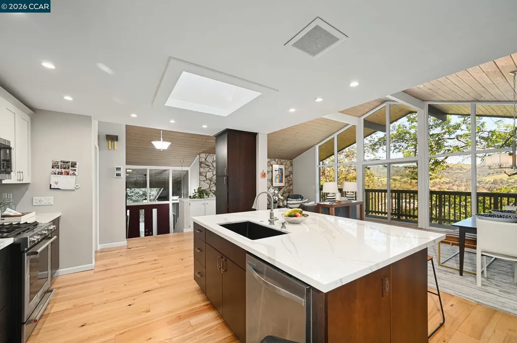 859 Mountain View Drive Lafayette CA 94549