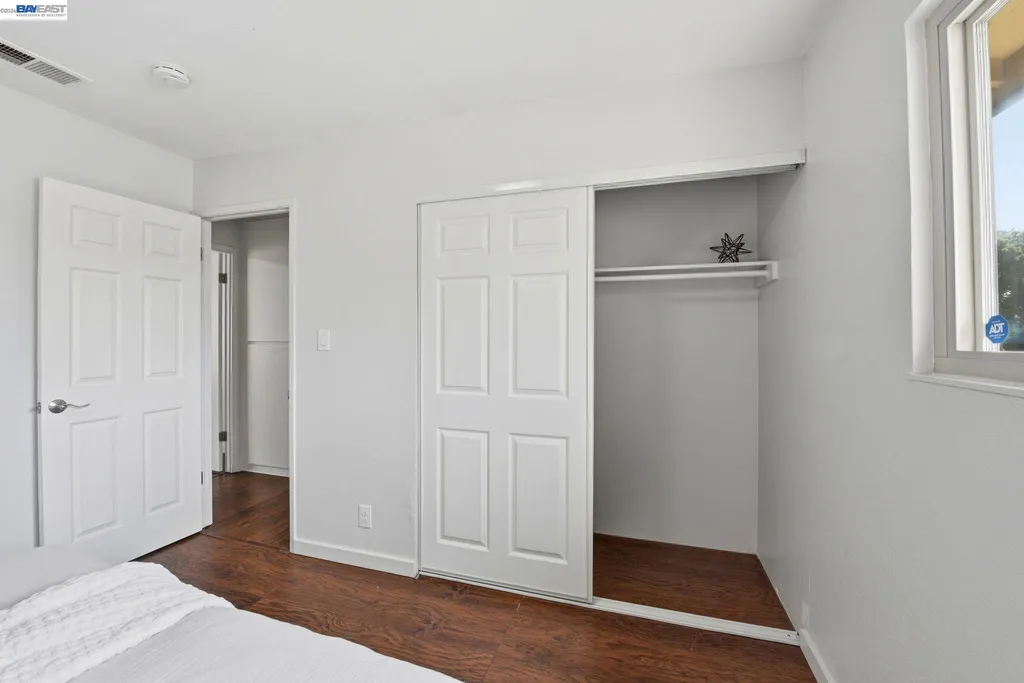 27864 Hummingbird Court Hayward CA 94545