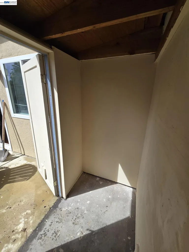 27864 Hummingbird Court Hayward CA 94545